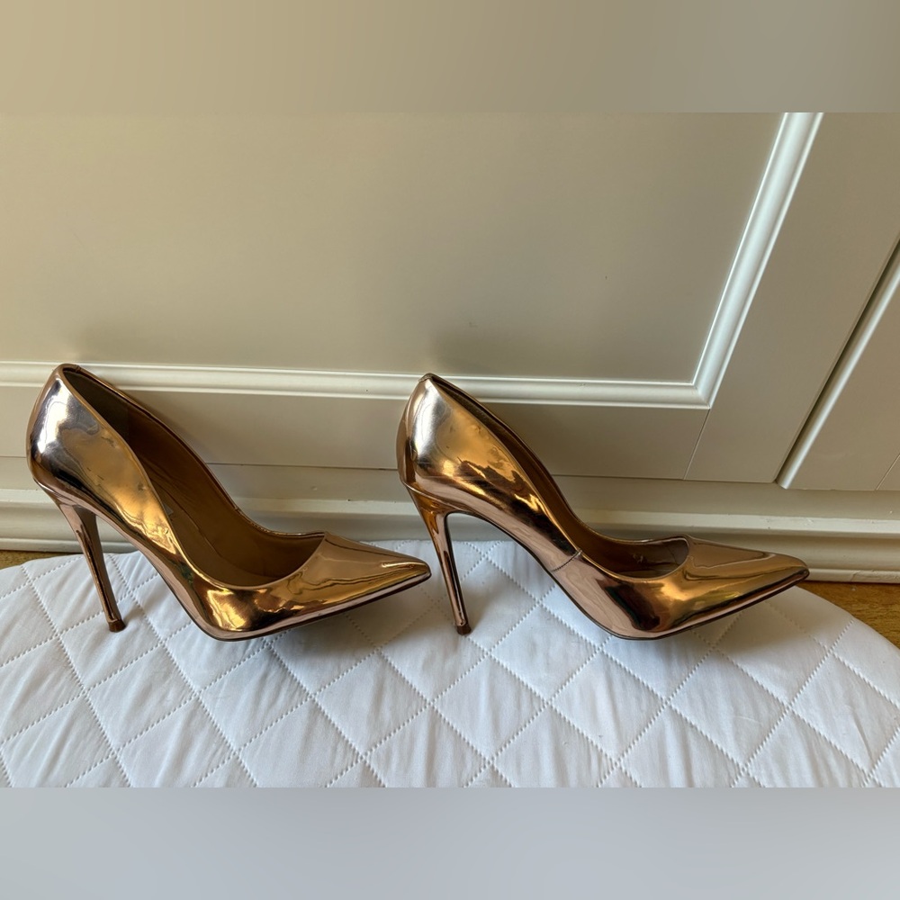 Steve Madden Golden Bronze Women’s Heels, Daisie Pumps with Pointed Toes